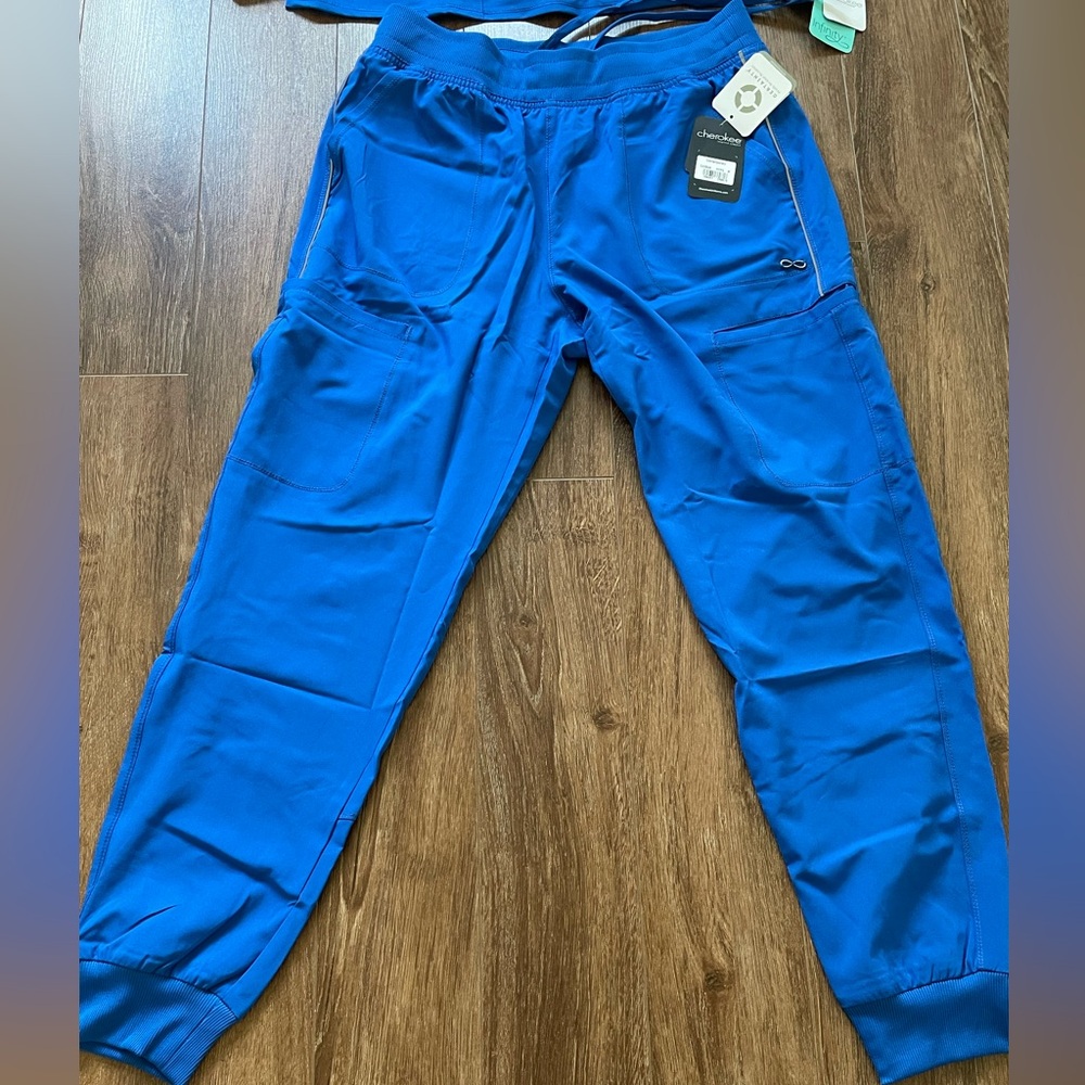 NWT Scrub Pants